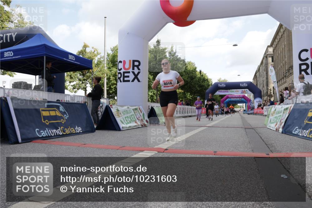 06.09.2026 - CURREX Alsterlauf Yannick Fuchs http://msf.ph/oto/10231603 06.09.2026 11:58:31 Ziel 1082, 1182, 1306, 1314, 1334, 8016 meine-sportfotos.de