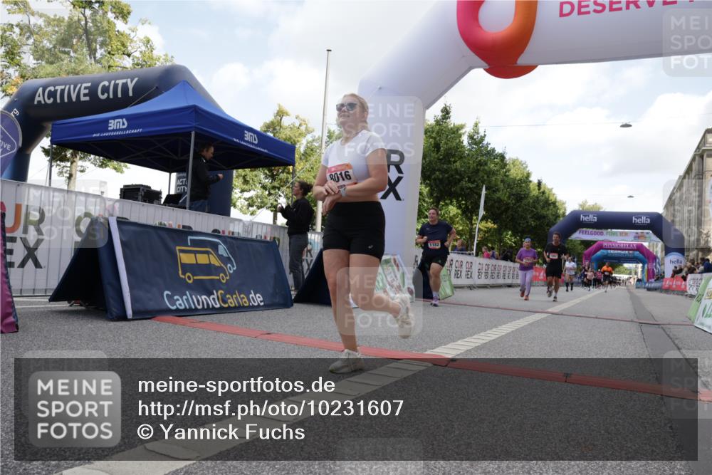 06.09.2026 - CURREX Alsterlauf Yannick Fuchs http://msf.ph/oto/10231607 06.09.2026 11:58:32 Ziel 1082, 1182, 1235, 1314, 1334, 8016 meine-sportfotos.de