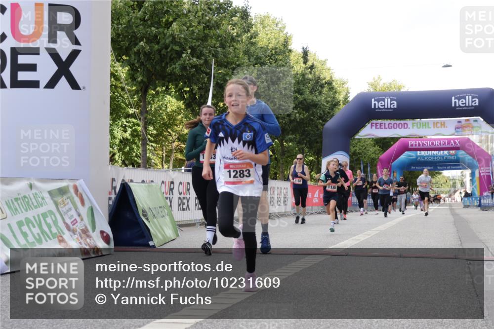 06.09.2026 - CURREX Alsterlauf Yannick Fuchs http://msf.ph/oto/10231609 06.09.2026 11:58:06 Ziel 1180, 1186, 1199, 1283, 8048, 8300 meine-sportfotos.de