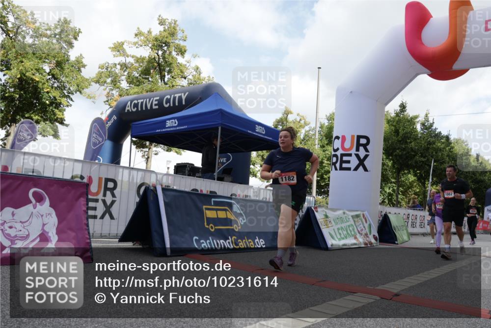 06.09.2026 - CURREX Alsterlauf Yannick Fuchs http://msf.ph/oto/10231614 06.09.2026 11:58:34 Ziel 1082, 1089, 1090, 1114, 1115, 1182, 1235, 1314, 1334, 8016 meine-sportfotos.de