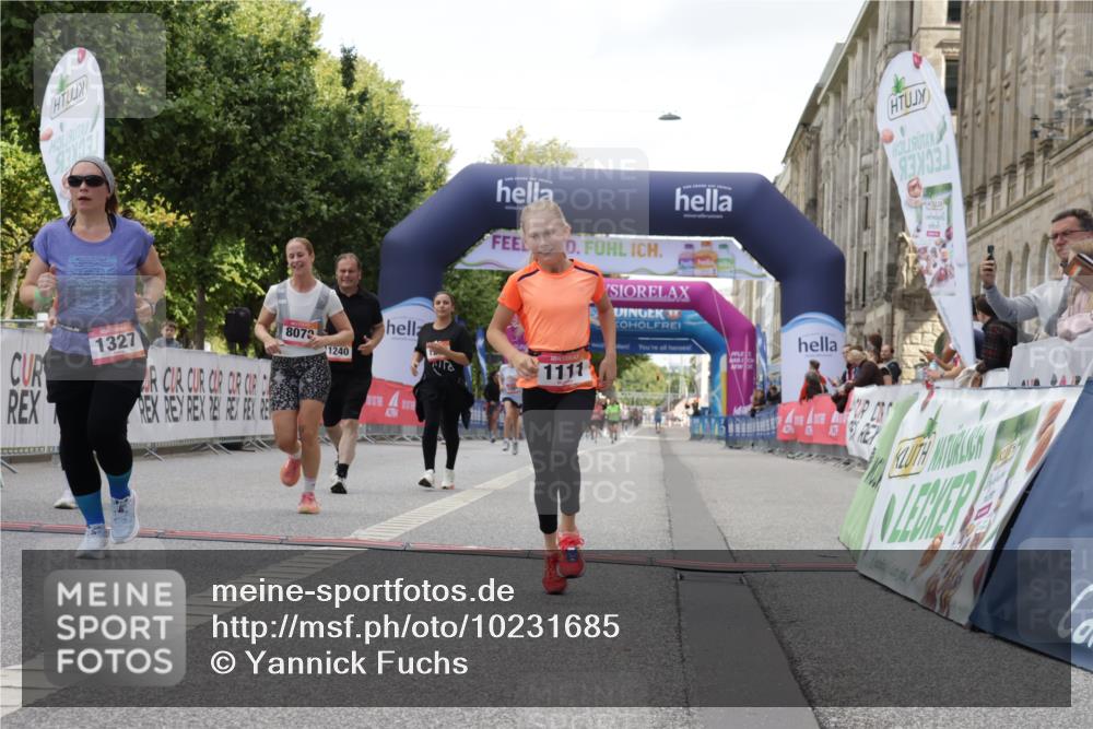 06.09.2026 - CURREX Alsterlauf Yannick Fuchs http://msf.ph/oto/10231685 06.09.2026 11:59:00 Ziel 1111, 1130, 1200, 1224, 1240, 1301, 1327, 1333, 4444, 8046, 8070 meine-sportfotos.de