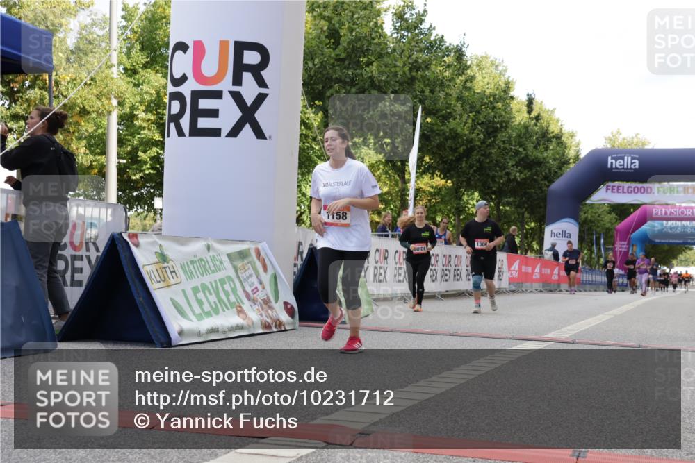 06.09.2026 - CURREX Alsterlauf Yannick Fuchs http://msf.ph/oto/10231712 06.09.2026 11:58:20 Ziel 1007, 1020, 1077, 1158, 1178, 1179, 1306 meine-sportfotos.de