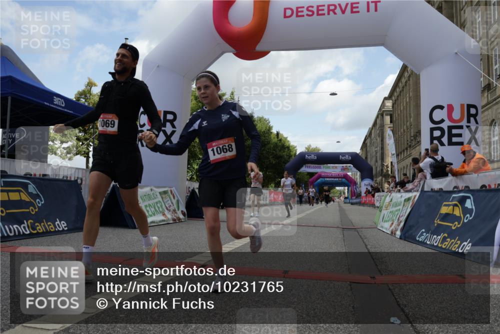06.09.2026 - CURREX Alsterlauf Yannick Fuchs http://msf.ph/oto/10231765 06.09.2026 11:59:27 Ziel 1018, 1037, 1038, 1068, 1069, 1173, 1261, 1291 meine-sportfotos.de