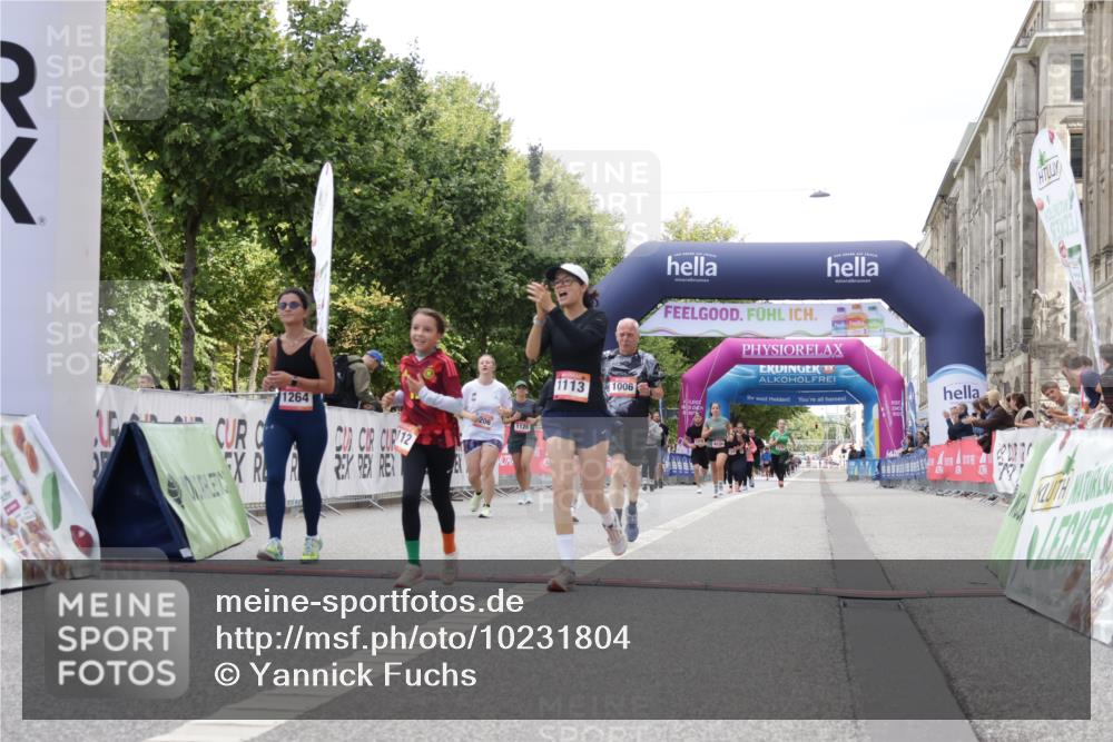 06.09.2026 - CURREX Alsterlauf Yannick Fuchs http://msf.ph/oto/10231804 06.09.2026 11:59:42 Ziel 1006, 1108, 1205, 1206, 1215, 1262, 1266 meine-sportfotos.de