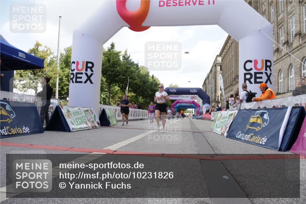 06.09.2026 - CURREX Alsterlauf Yannick Fuchs http://msf.ph/oto/10231826 06.09.2026 11:58:30 Ziel 1082, 1182, 1306, 1314, 8016 meine-sportfotos.de