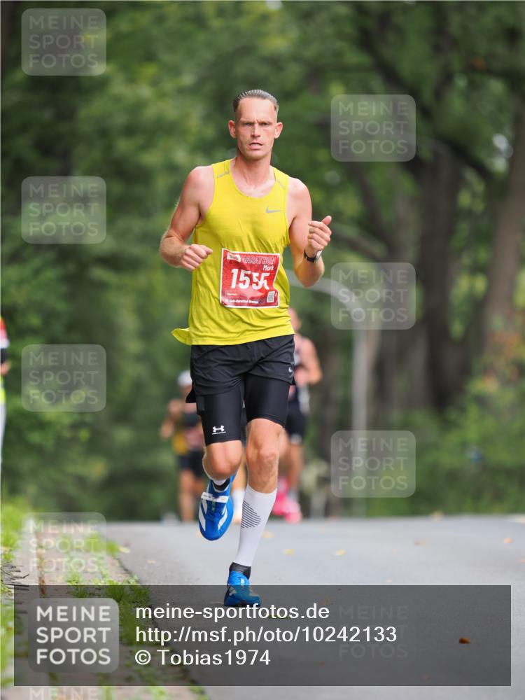 13.09.2026 - 21. swb-Marathon Bremen TobiasT http://msf.ph/oto/10242133 13.09.2026 11:20:56 Laufen 1555, 21 meine-sportfotos.de