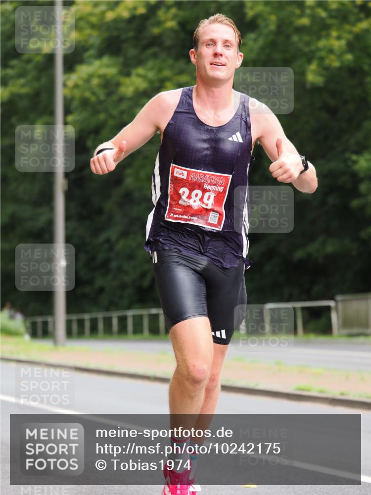 13.09.2026 - 21. swb-Marathon Bremen TobiasT http://msf.ph/oto/10242175 13.09.2026 11:21:12 Laufen 389, 21, 26 meine-sportfotos.de