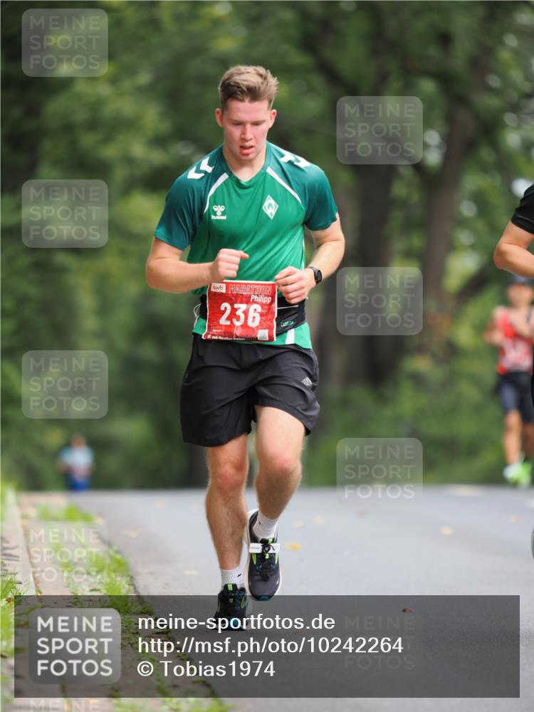 13.09.2026 - 21. swb-Marathon Bremen TobiasT http://msf.ph/oto/10242264 13.09.2026 11:22:26 Laufen 236, 2, 20 meine-sportfotos.de