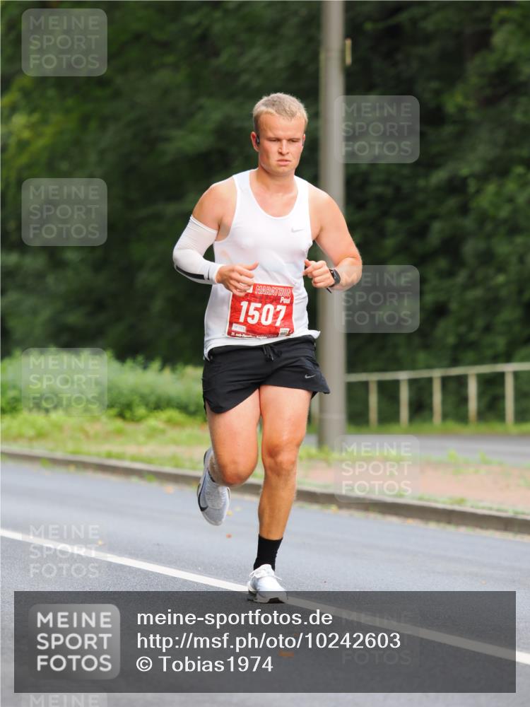 13.09.2026 - 21. swb-Marathon Bremen TobiasT http://msf.ph/oto/10242603 13.09.2026 11:29:49 Laufen 1507 meine-sportfotos.de