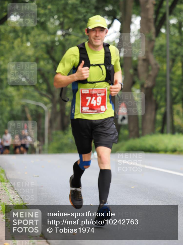 13.09.2026 - 21. swb-Marathon Bremen TobiasT http://msf.ph/oto/10242763 13.09.2026 11:31:25 Laufen 749 meine-sportfotos.de