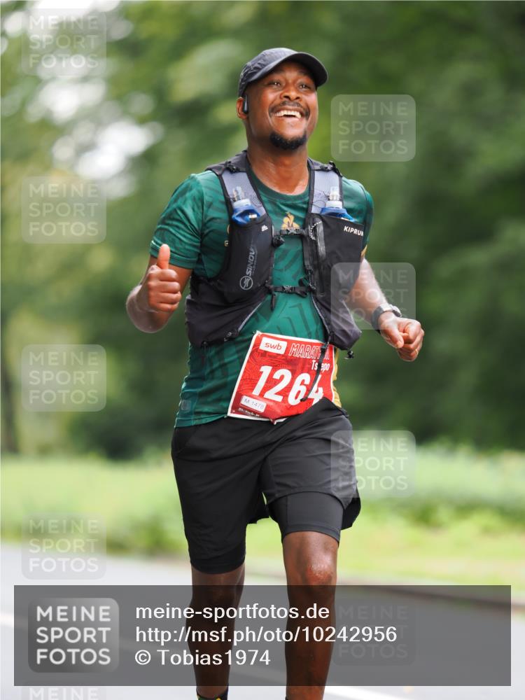 13.09.2026 - 21. swb-Marathon Bremen TobiasT http://msf.ph/oto/10242956 13.09.2026 11:33:22 Laufen 1264, 1478, 21 meine-sportfotos.de