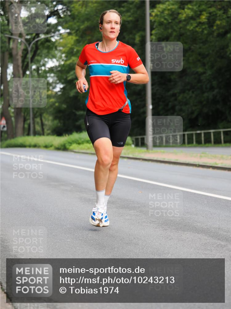 13.09.2026 - 21. swb-Marathon Bremen TobiasT http://msf.ph/oto/10243213 13.09.2026 11:36:10 Laufen  meine-sportfotos.de