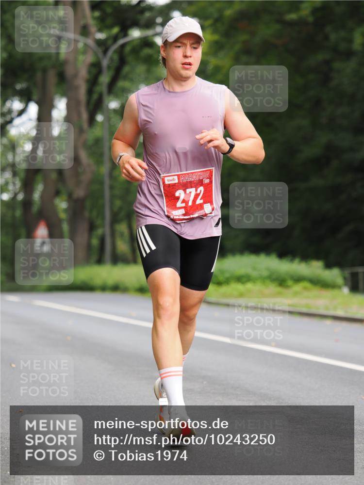 13.09.2026 - 21. swb-Marathon Bremen TobiasT http://msf.ph/oto/10243250 13.09.2026 11:36:37 Laufen 272, 21 meine-sportfotos.de