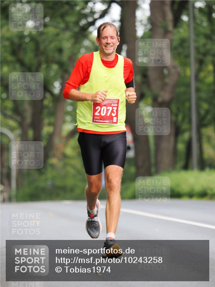 13.09.2026 - 21. swb-Marathon Bremen TobiasT http://msf.ph/oto/10243258 13.09.2026 11:36:46 Laufen 2073, 2, 26 meine-sportfotos.de