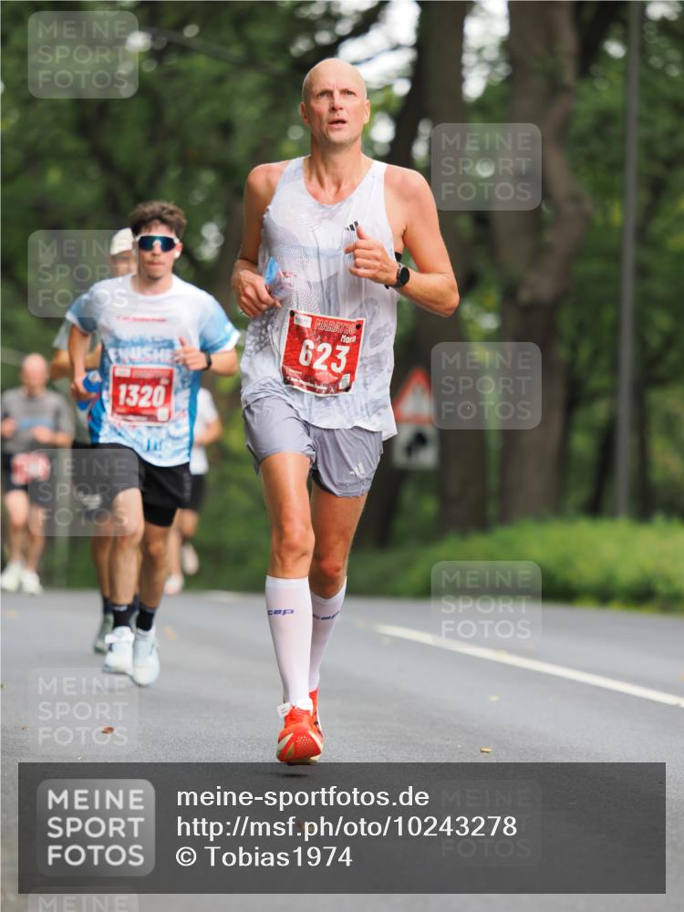 13.09.2026 - 21. swb-Marathon Bremen TobiasT http://msf.ph/oto/10243278 13.09.2026 11:37:06 Laufen 1320, 623 meine-sportfotos.de