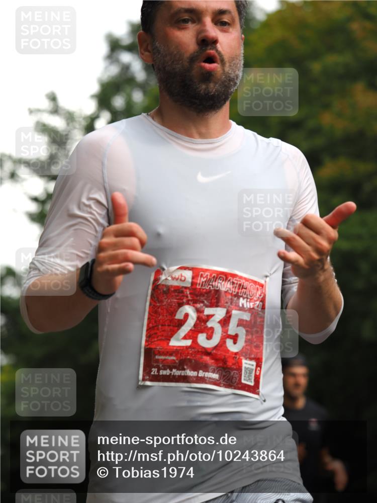 13.09.2026 - 21. swb-Marathon Bremen TobiasT http://msf.ph/oto/10243864 13.09.2026 11:43:16 Laufen 235, 21, 261 meine-sportfotos.de