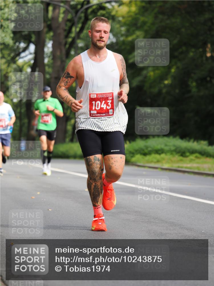 13.09.2026 - 21. swb-Marathon Bremen TobiasT http://msf.ph/oto/10243875 13.09.2026 11:43:26 Laufen 1043, 0485, 21, 26 meine-sportfotos.de