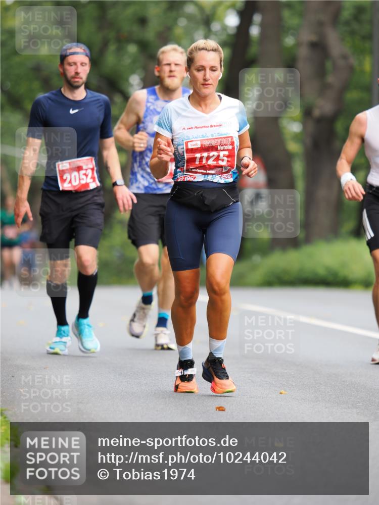13.09.2026 - 21. swb-Marathon Bremen TobiasT http://msf.ph/oto/10244042 13.09.2026 11:44:57 Laufen 21, 26, 2052, 1125 meine-sportfotos.de