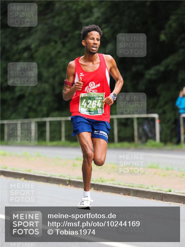 13.09.2026 - 21. swb-Marathon Bremen TobiasT http://msf.ph/oto/10244169 13.09.2026 11:46:23 Laufen 4264, 5282 meine-sportfotos.de