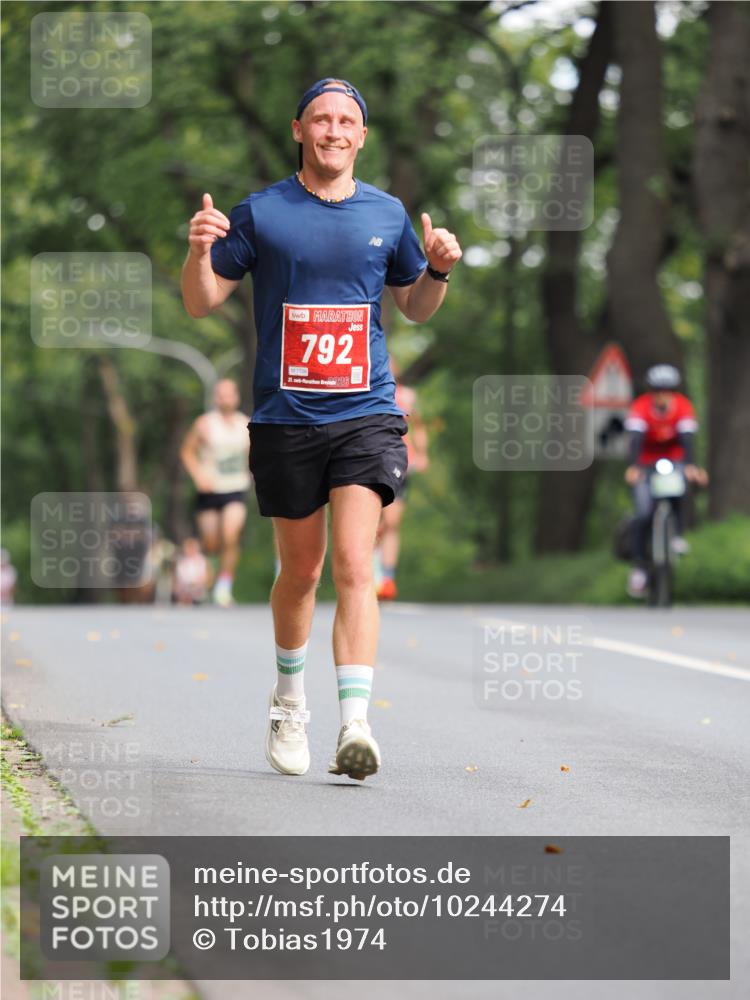 13.09.2026 - 21. swb-Marathon Bremen TobiasT http://msf.ph/oto/10244274 13.09.2026 11:47:38 Laufen 792, 21, 26 meine-sportfotos.de
