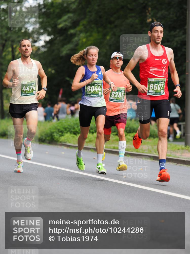13.09.2026 - 21. swb-Marathon Bremen TobiasT http://msf.ph/oto/10244286 13.09.2026 11:47:47 Laufen 6507, 8285, 447, 8044 meine-sportfotos.de
