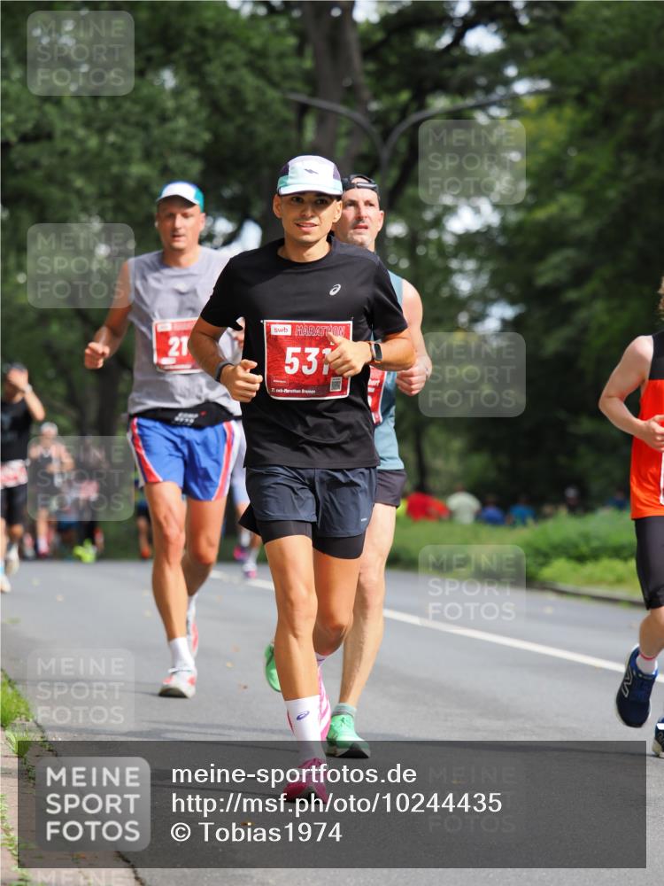 13.09.2026 - 21. swb-Marathon Bremen TobiasT http://msf.ph/oto/10244435 13.09.2026 11:49:35 Laufen 21, 53, 21 meine-sportfotos.de