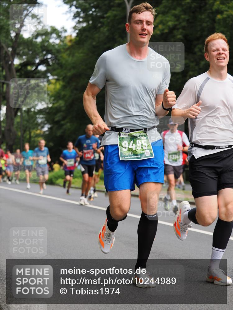 13.09.2026 - 21. swb-Marathon Bremen TobiasT http://msf.ph/oto/10244989 13.09.2026 11:53:35 Laufen 9495, 21, 6314 meine-sportfotos.de
