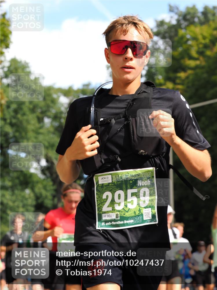 13.09.2026 - 21. swb-Marathon Bremen TobiasT http://msf.ph/oto/10247437 13.09.2026 12:06:26 Laufen 04, 1904, 2959, 9021, 21, 26 meine-sportfotos.de