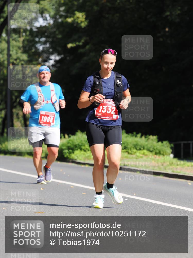 13.09.2026 - 21. swb-Marathon Bremen TobiasT http://msf.ph/oto/10251172 13.09.2026 12:38:57 Laufen 1988, 1332, 21, 26 meine-sportfotos.de