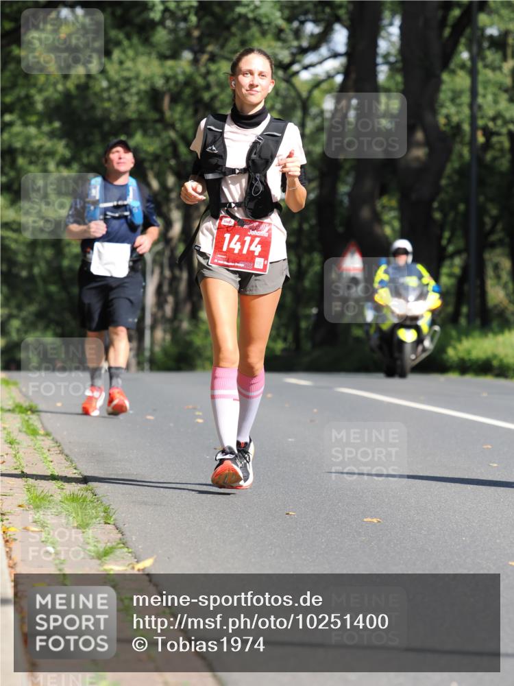 13.09.2026 - 21. swb-Marathon Bremen TobiasT http://msf.ph/oto/10251400 13.09.2026 12:42:11 Laufen 1414 meine-sportfotos.de