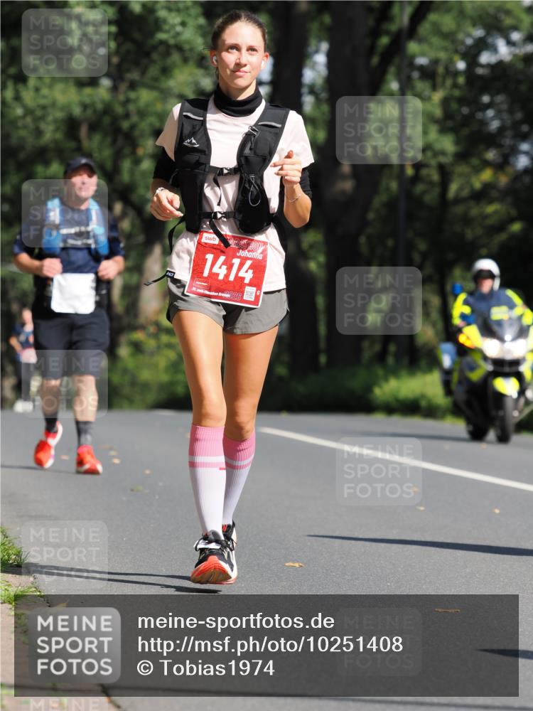13.09.2026 - 21. swb-Marathon Bremen TobiasT http://msf.ph/oto/10251408 13.09.2026 12:42:13 Laufen 1414, 21, 26 meine-sportfotos.de
