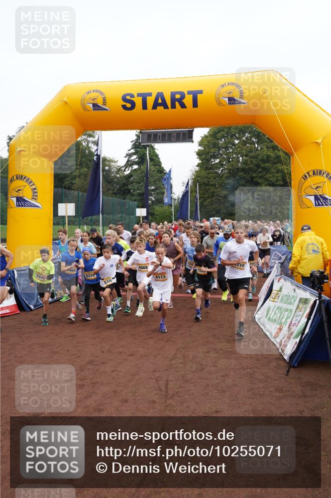 13.09.2026 - Airport Race Dennis Weichert http://msf.ph/oto/10255071 13.09.2026 10:00:34 Laufen  meine-sportfotos.de