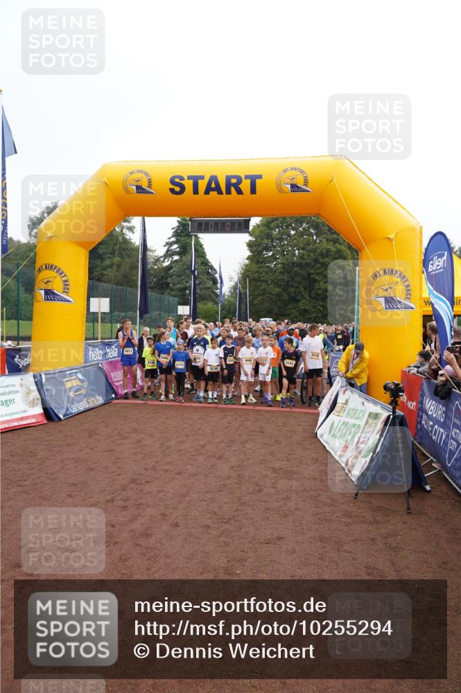 13.09.2026 - Airport Race Dennis Weichert http://msf.ph/oto/10255294 13.09.2026 09:59:53 Laufen  meine-sportfotos.de