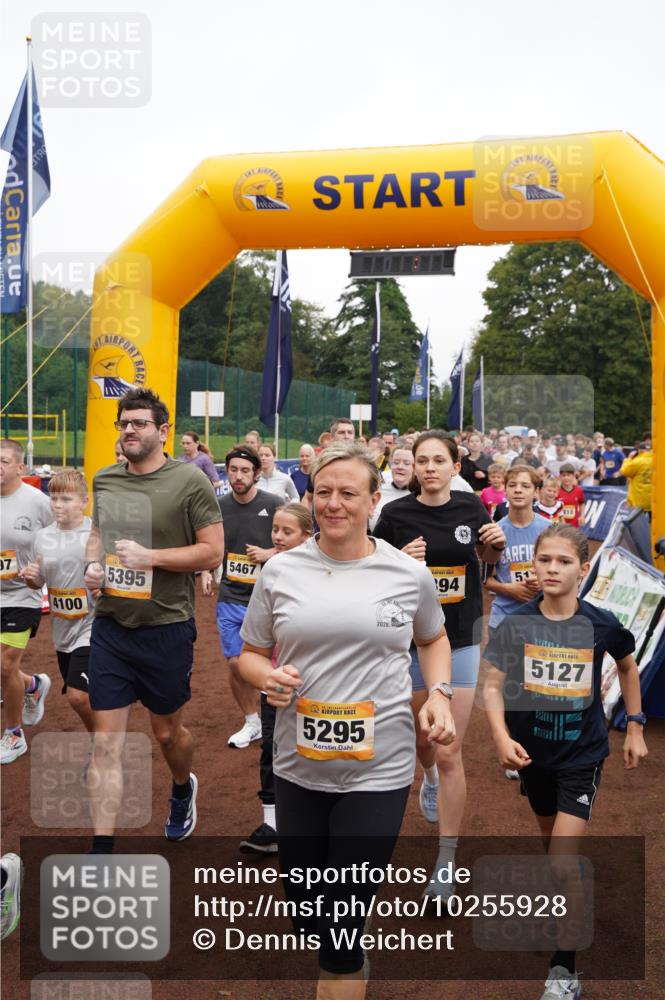13.09.2026 - Airport Race Dennis Weichert http://msf.ph/oto/10255928 13.09.2026 10:01:06 Laufen  meine-sportfotos.de