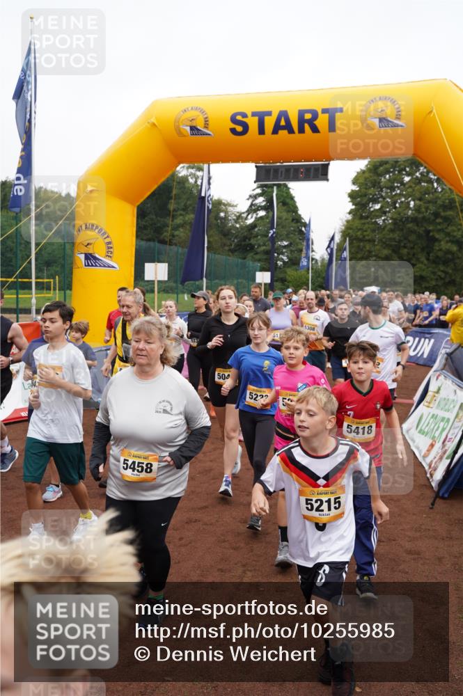 13.09.2026 - Airport Race Dennis Weichert http://msf.ph/oto/10255985 13.09.2026 10:01:08 Laufen  meine-sportfotos.de