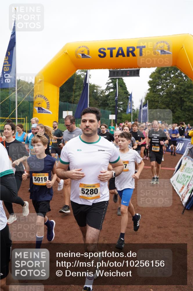 13.09.2026 - Airport Race Dennis Weichert http://msf.ph/oto/10256156 13.09.2026 10:01:13 Laufen  meine-sportfotos.de