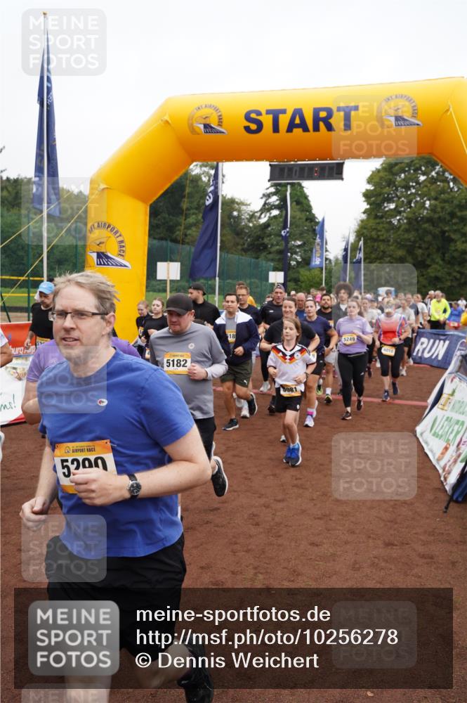 13.09.2026 - Airport Race Dennis Weichert http://msf.ph/oto/10256278 13.09.2026 10:01:19 Laufen  meine-sportfotos.de