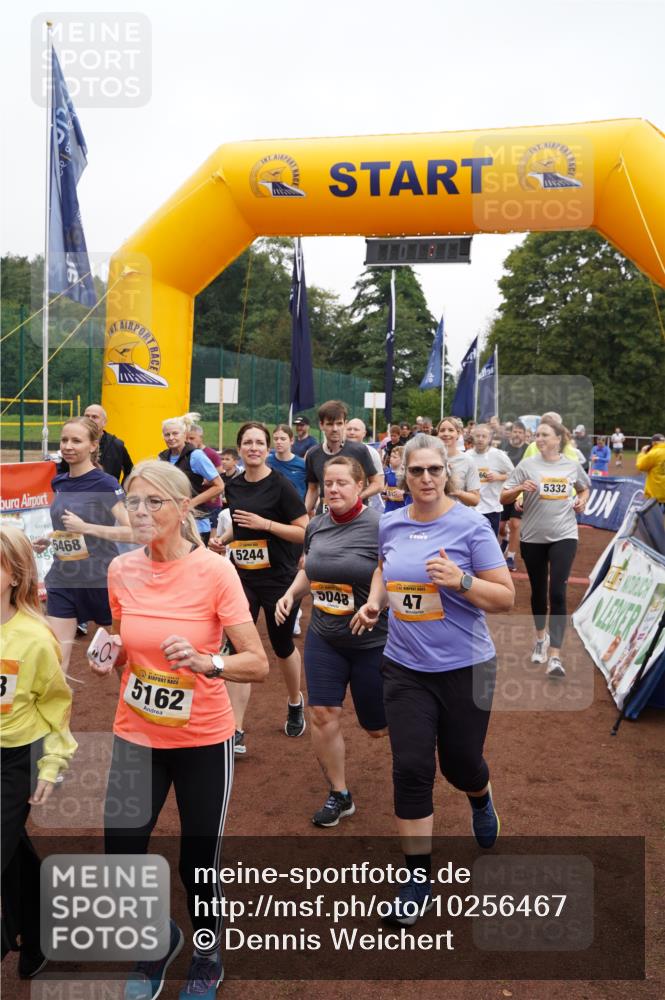 13.09.2026 - Airport Race Dennis Weichert http://msf.ph/oto/10256467 13.09.2026 10:01:27 Laufen  meine-sportfotos.de