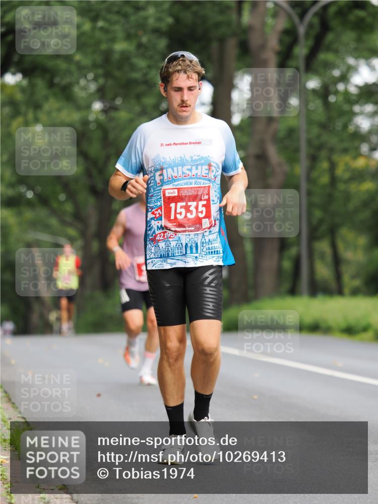 13.09.2026 - 21. swb-Marathon Bremen TobiasT http://msf.ph/oto/10269413 13.09.2026 11:36:33 Laufen 21, 26, 42, 195, 1535 meine-sportfotos.de