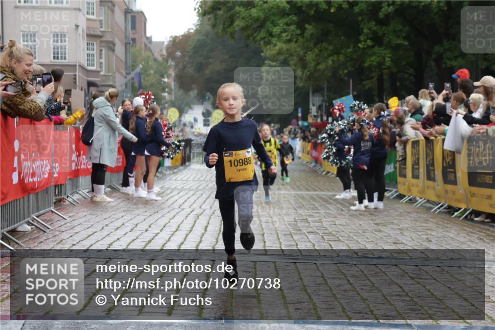13.09.2026 - Kiel Lauf Yannick Fuchs http://msf.ph/oto/10270738 13.09.2026 08:33:13 Ziel 6073, 6484, 6698, 7959, 10988 meine-sportfotos.de