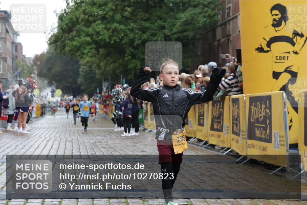 13.09.2026 - Kiel Lauf Yannick Fuchs http://msf.ph/oto/10270823 13.09.2026 08:33:23 Ziel 10988, 1711, 6073, 6484, 6698, 7959, 11404 meine-sportfotos.de
