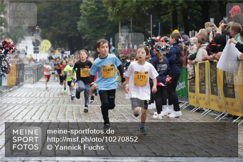 13.09.2026 - Kiel Lauf Yannick Fuchs http://msf.ph/oto/10270852 13.09.2026 08:33:27 Ziel 6073, 6484, 6698, 10988, 1711, 3220, 7959, 8654, 11404 meine-sportfotos.de