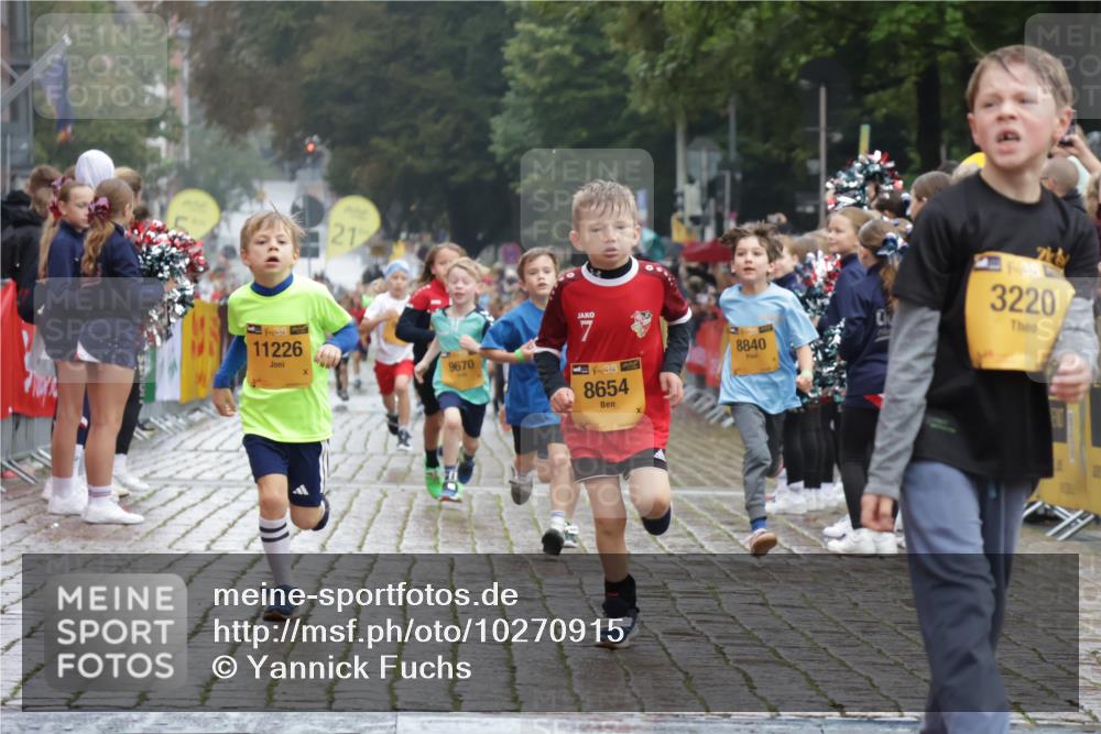 13.09.2026 - Kiel Lauf Yannick Fuchs http://msf.ph/oto/10270915 13.09.2026 08:33:33 Ziel 6073, 6484, 6698, 7959, 10988, 743, 1711, 2477, 3220, 4080, 8602, 8654, 8840, 9418, 9670, 11226, 11404 meine-sportfotos.de