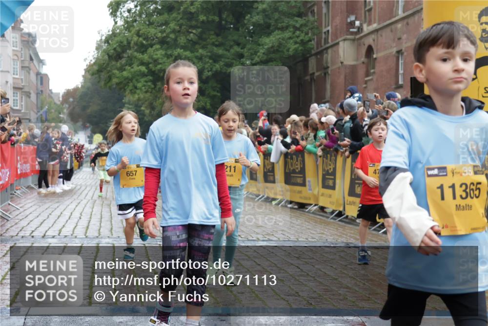 13.09.2026 - Kiel Lauf Yannick Fuchs http://msf.ph/oto/10271113 13.09.2026 08:34:01 Ziel 1058, 1295, 1924, 2477, 2851, 4080, 4146, 4839, 6351, 7041, 7567, 8179, 9418, 10172, 11008, 11664, 743, 1711, 3220, 4080, 6073, 6484, 6698, 7959, 8602, 8654, 8840, 9670, 11226, 11404, 657, 720, 1103, 2140, 2740, 2769, 4016, 4417, 4796, 5099, 5324, 6453, 7135, 8333, 8478, 9211, 9945, 10121, 10713, 10815, 11365, 11572, 12100, 12236, 12525, 6073, 6484, 10988 meine-sportfotos.de