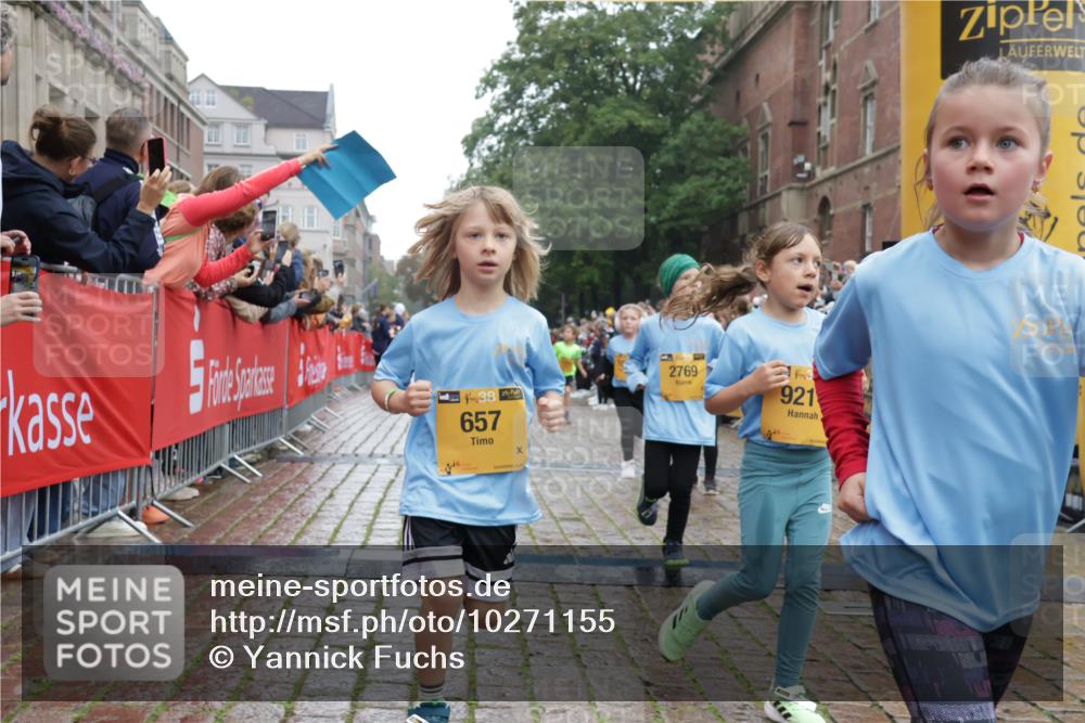 13.09.2026 - Kiel Lauf Yannick Fuchs http://msf.ph/oto/10271155 13.09.2026 08:34:03 Ziel 1058, 1295, 1924, 2140, 2477, 2851, 4146, 4839, 5324, 6351, 6453, 7041, 7567, 8179, 8478, 10172, 11008, 11664, 743, 1711, 2477, 3220, 4080, 6073, 6484, 6698, 7959, 8602, 8654, 8840, 9418, 9670, 11226, 11404, 657, 720, 1103, 2740, 2769, 4016, 4417, 4796, 5099, 7135, 8226, 8333, 9211, 9945, 10121, 10158, 10446, 10713, 10815, 11365, 11572, 12100, 12236, 12525, 6073, 6484, 10988 meine-sportfotos.de