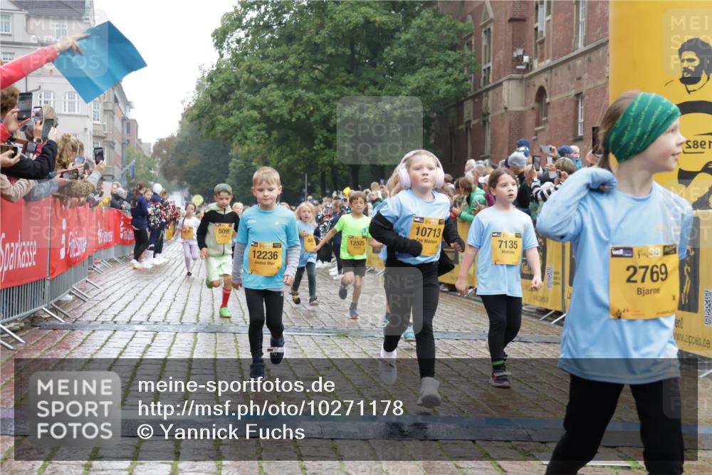 13.09.2026 - Kiel Lauf Yannick Fuchs http://msf.ph/oto/10271178 13.09.2026 08:34:04 Ziel 1058, 1103, 1295, 1924, 2140, 2851, 4146, 4839, 5324, 6351, 6453, 7041, 7567, 8179, 8478, 10172, 11008, 11365, 11572, 11664, 743, 1711, 2477, 3220, 4080, 6073, 6484, 6698, 7959, 8602, 8654, 8840, 9418, 9670, 11226, 11404, 657, 720, 2740, 2769, 3118, 4016, 4417, 4796, 5099, 7135, 8226, 8333, 9211, 9945, 10121, 10158, 10446, 10713, 10815, 12100, 12236, 12525, 6073, 6484, 6698, 10988 meine-sportfotos.de
