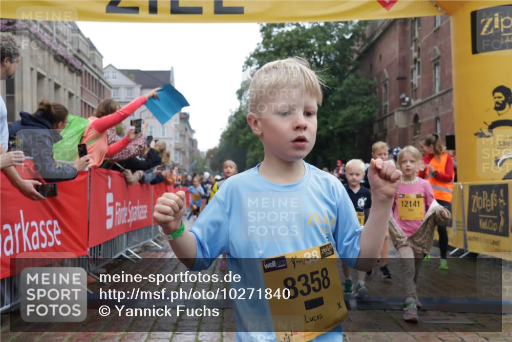 13.09.2026 - Kiel Lauf Yannick Fuchs http://msf.ph/oto/10271840 13.09.2026 08:34:40 Ziel 831, 1104, 1623, 1624, 2108, 2276, 2612, 2622, 2641, 3058, 3380, 3953, 5022, 5579, 5625, 5897, 6111, 6369, 7348, 7382, 7408, 7957, 8423, 8528, 8836, 8983, 9167, 9179, 9758, 9765, 9881, 10023, 10106, 10180, 10923, 11150, 11457, 12516, 12549, 126, 138, 657, 720, 1103, 1623, 1924, 2140, 2740, 2769, 3023, 3118, 3277, 3380, 4016, 4417, 4584, 4796, 5099, 5324, 6111, 6453, 7042, 7135, 7567, 8179, 8226, 8333, 8478, 8930, 9047, 9211, 9945, 10121, 10713, 10815, 11365, 11572, 12100 meine-sportfotos.de