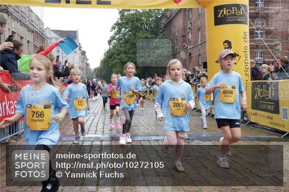 13.09.2026 - Kiel Lauf Yannick Fuchs http://msf.ph/oto/10272105 13.09.2026 08:34:50 Ziel 530, 729, 1104, 1105, 1918, 2276, 2622, 2641, 4989, 5022, 5042, 5579, 5625, 5922, 6335, 6369, 6505, 7348, 7382, 8339, 8358, 8499, 8528, 8971, 9167, 9179, 9881, 10023, 11110, 11150, 11158, 11183, 11457, 12033, 12141, 12352, 12538, 12549, 126, 138, 720, 831, 1623, 1624, 2108, 2276, 2612, 2622, 2740, 3023, 3058, 3118, 3277, 3380, 3953, 4016, 4417, 4584, 5099, 5897, 6111, 7042, 7135, 7408, 7957, 8226, 8333, 8423, 8836, 8930, 8983, 9047, 10713, 10815, 12100, 1103, 9211, 10121 meine-sportfotos.de