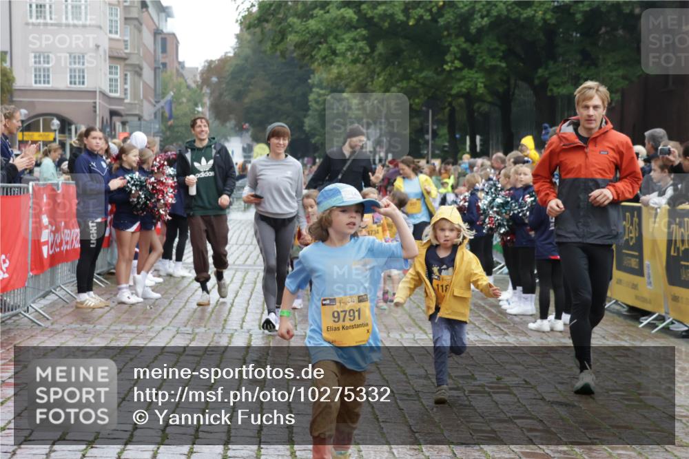 13.09.2026 - Kiel Lauf Yannick Fuchs http://msf.ph/oto/10275332 13.09.2026 08:37:51 Ziel 236, 278, 593, 1214, 1621, 2936, 4490, 5199, 5709, 5887, 7283, 7612, 9887, 10478, 11899, 52, 751, 781, 1212, 1221, 1233, 2025, 2036, 2567, 2858, 3071, 3252, 3262, 3521, 4379, 4705, 5186, 5290, 5722, 6149, 6272, 6358, 6457, 6458, 6624, 7183, 7184, 9941, 10800, 11236, 11487, 12066, 12469, 12470, 12651, 12657, 12838, 1807, 4734, 7477, 8382, 8428, 9791, 9921, 11412, 11810, 12581, 1055, 2229, 4018, 4705, 5617, 5722, 6272, 7146, 8612, 8907, 10800, 11236 meine-sportfotos.de