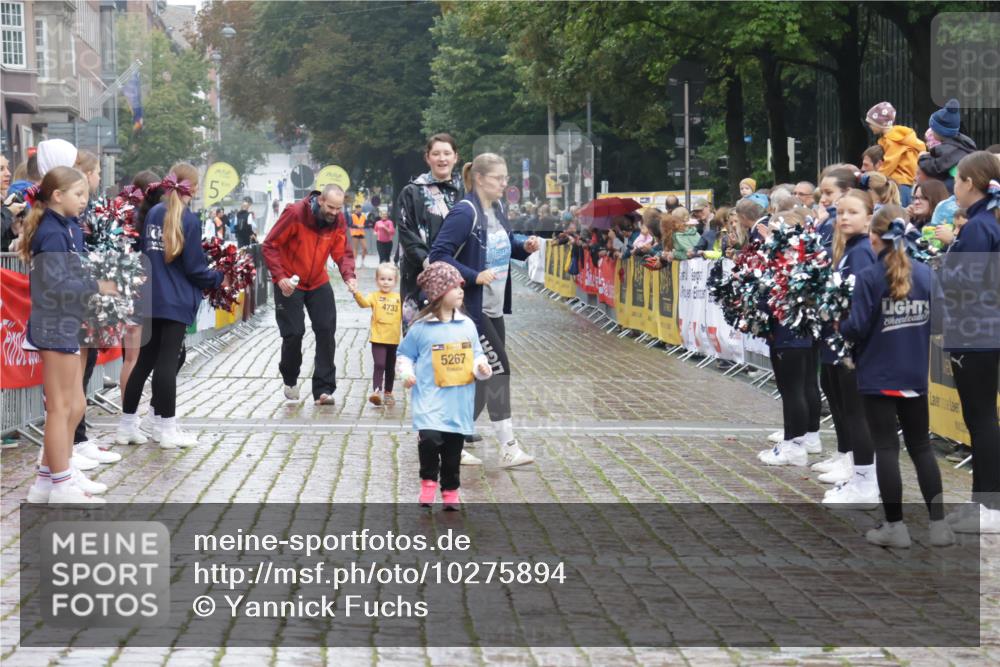 13.09.2026 - Kiel Lauf Yannick Fuchs http://msf.ph/oto/10275894 13.09.2026 08:38:53 Ziel 2355, 9149, 4423, 10005, 5216, 5267, 281, 4085, 4734, 8382, 8428 meine-sportfotos.de